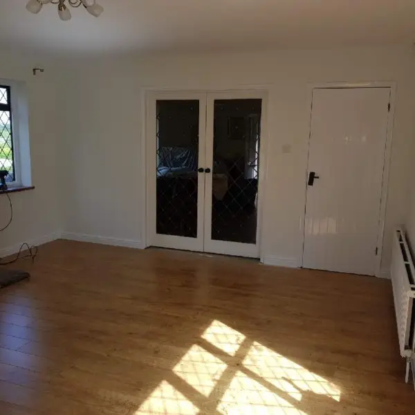 Painting exulting kitchen cupboard units & new laminate flooring